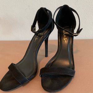 Lulu’s ankle strap heels size 7.5